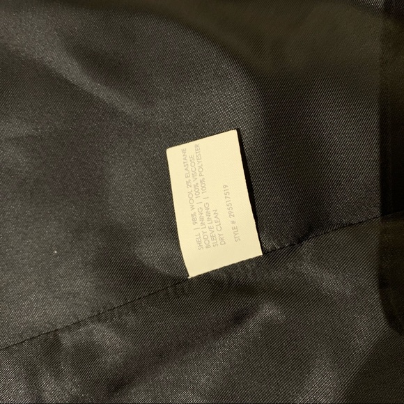 CLUB MONACO - WOMEN’S SUIT JACKET - Picture 5 of 7